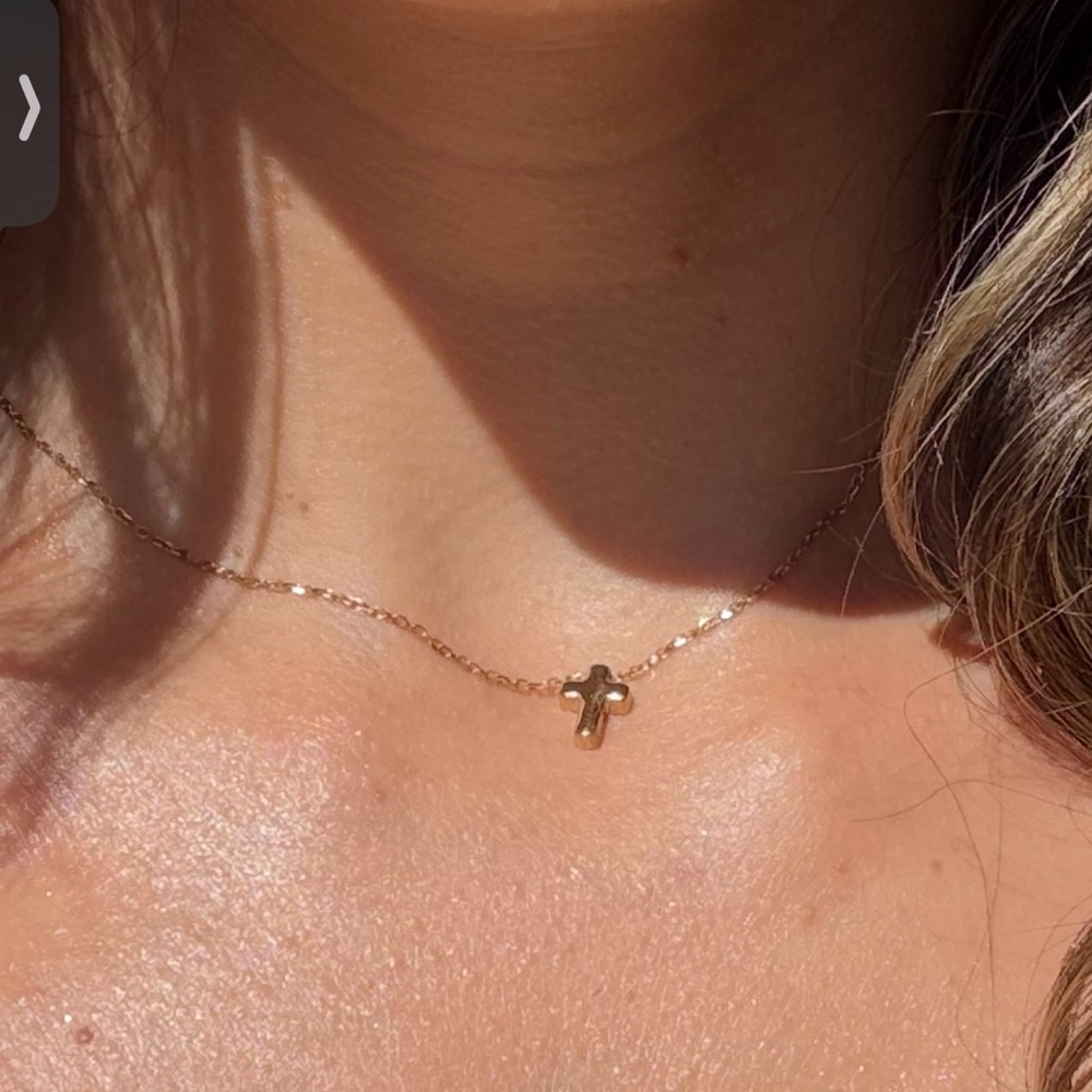 Dainty Gold Cross Necklace Minimalist Christian Faith Pendant Jewelry